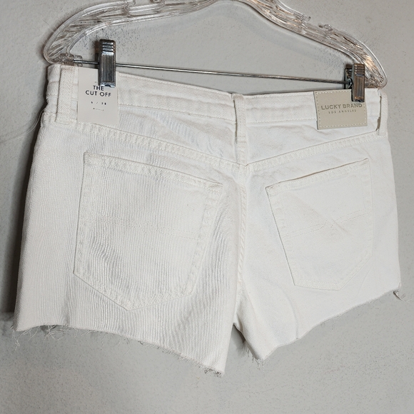 NWT Lucky Brand White Cutoff Jeans shorts. Exposed button fly. Women's size 6/28 - Picture 4 of 16